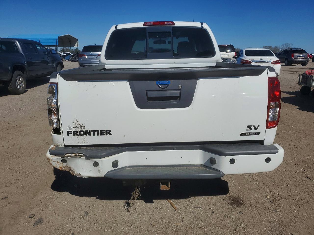 2019 NISSAN FRONTIER S photo 16