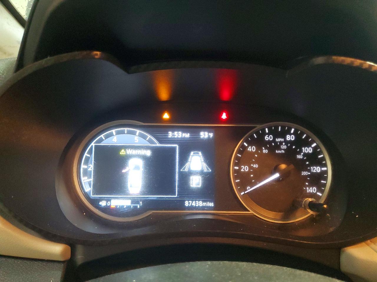 2021 NISSAN VERSA SV photo 9