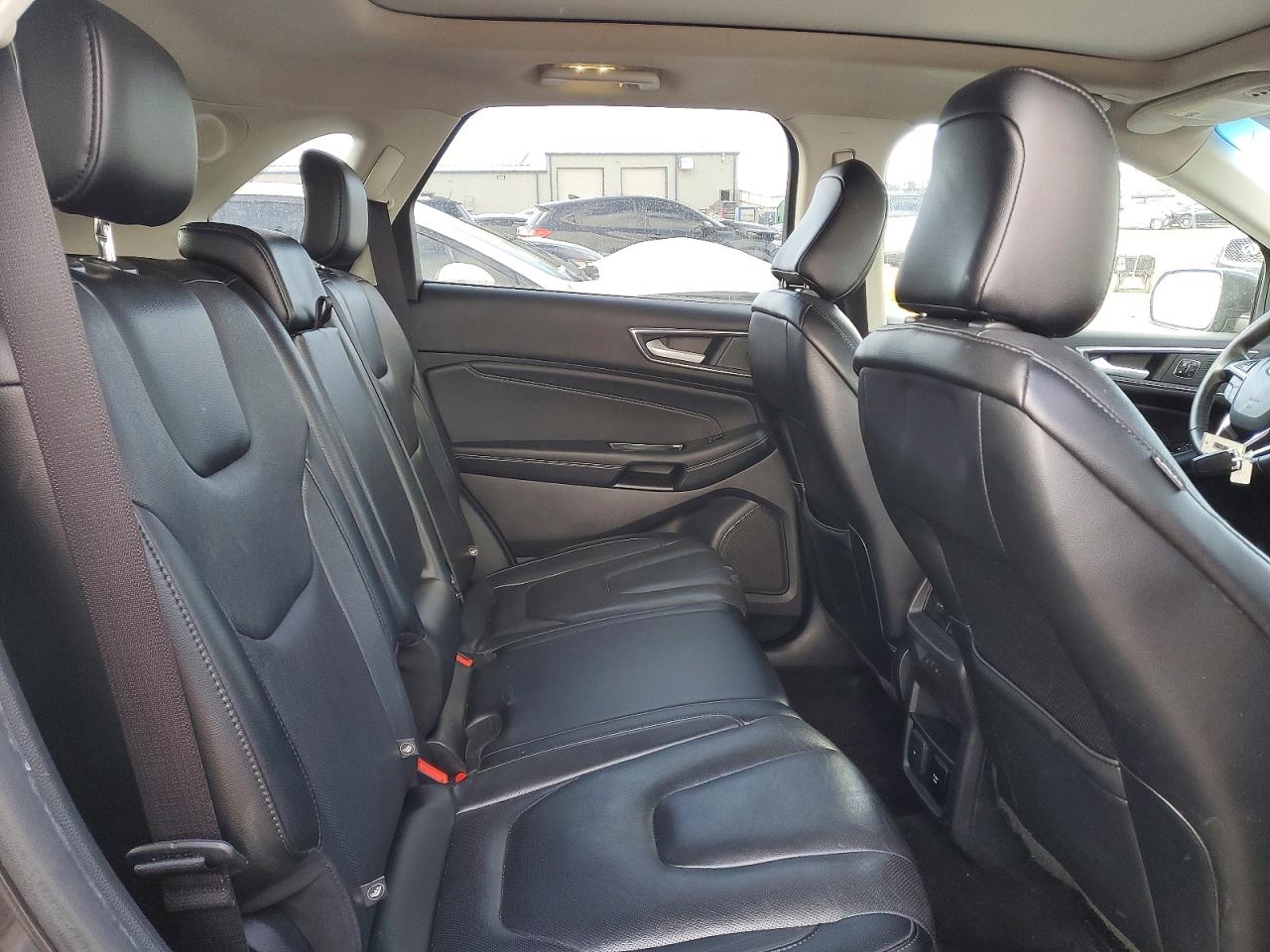 2020 FORD EDGE TITANIUM photo 21