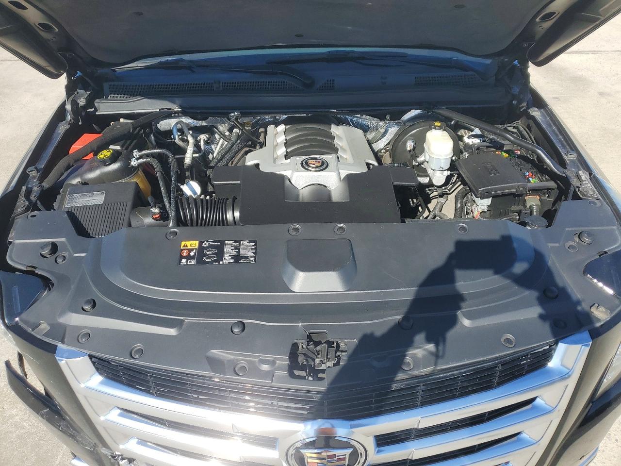 2015 CADILLAC ESCALADE LUXURY photo 12