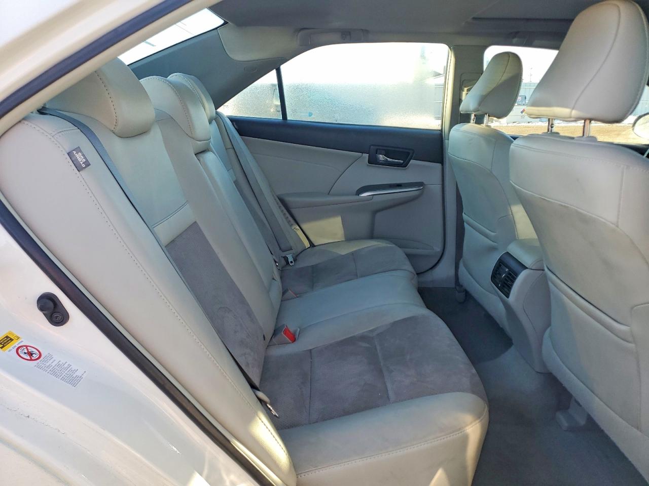 2014 TOYOTA CAMRY HYBRID photo 10