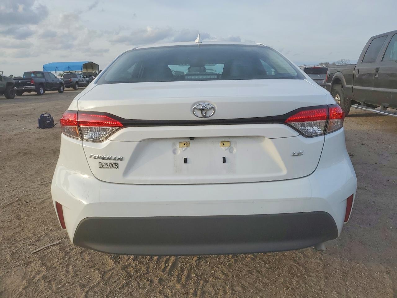 2025 TOYOTA COROLLA LE photo 11
