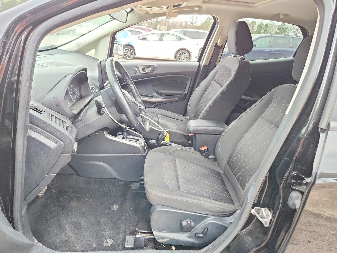 2020 FORD ECOSPORT SE photo 13
