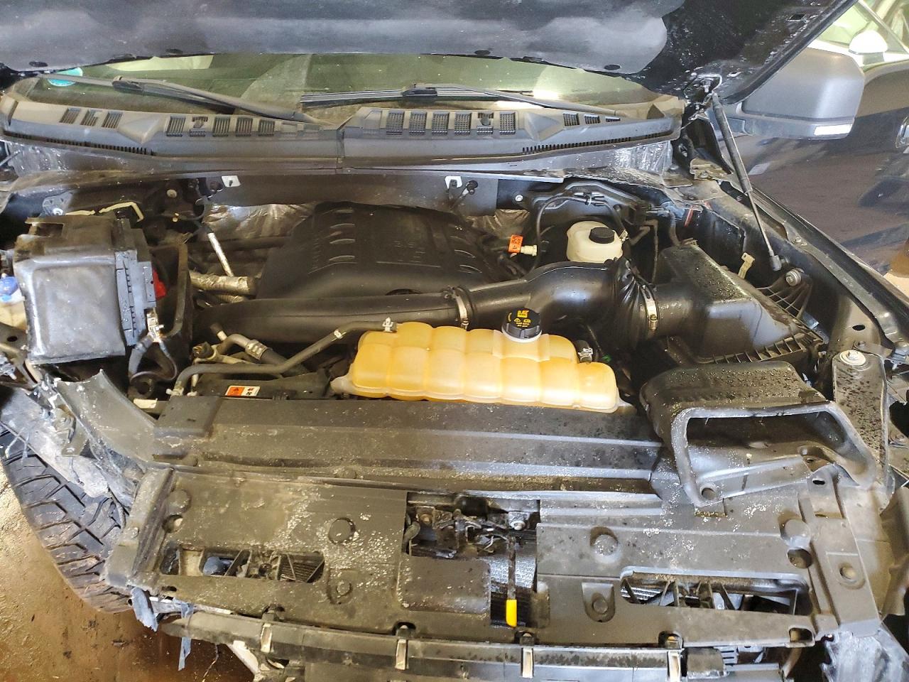 2015 FORD F150 SUPERCREW photo 31