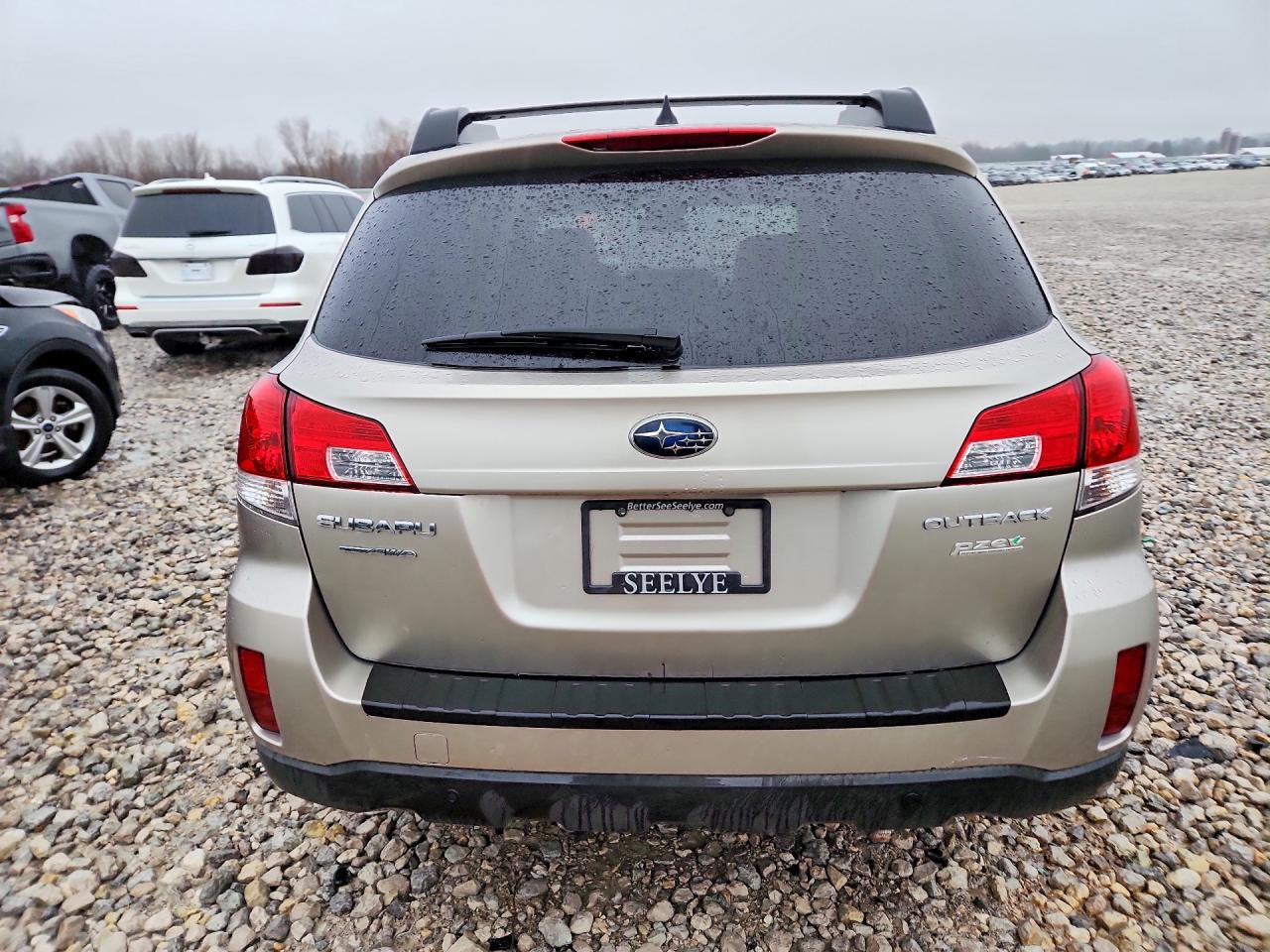 2014 SUBARU OUTBACK 2.5I PREMIUM photo 6