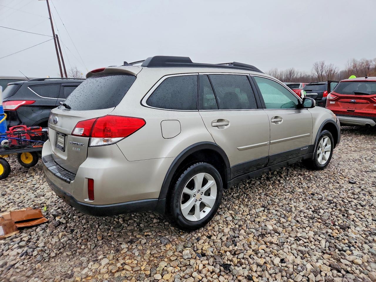 2014 SUBARU OUTBACK 2.5I PREMIUM photo 3