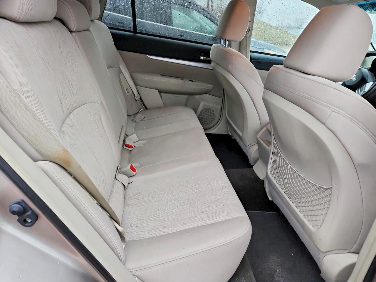 2014 SUBARU OUTBACK 2.5I PREMIUM photo 11