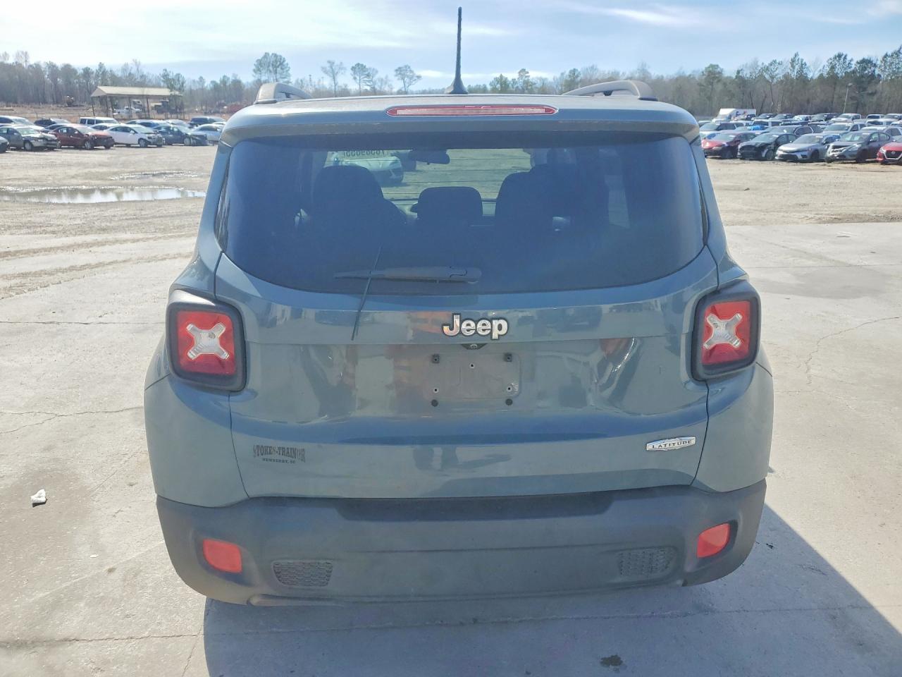 2017 JEEP RENEGADE LATITUDE photo 11