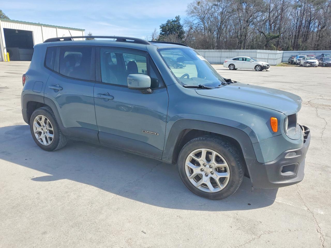 2017 JEEP RENEGADE LATITUDE photo 7