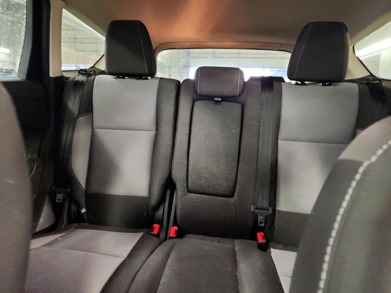 2017 FORD ESCAPE SE photo 19