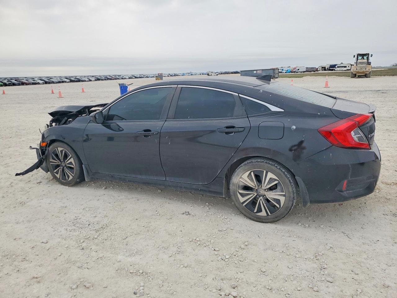 2017 HONDA CIVIC EXL photo 3