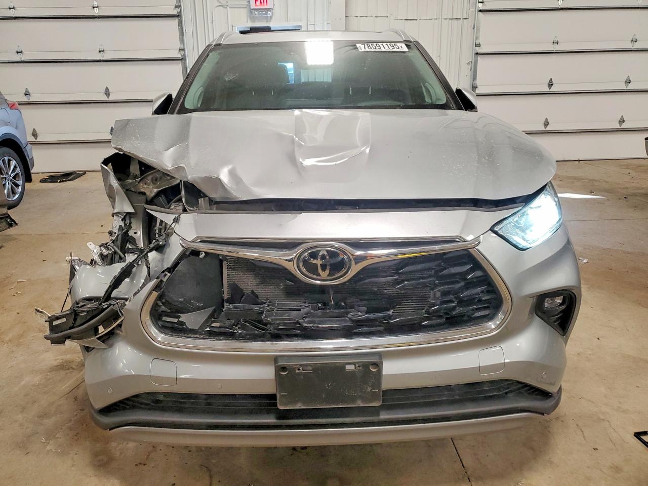 2021 TOYOTA HIGHLANDER PLATINUM photo 5