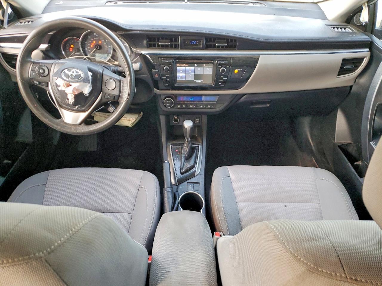 2014 TOYOTA COROLLA L photo 15