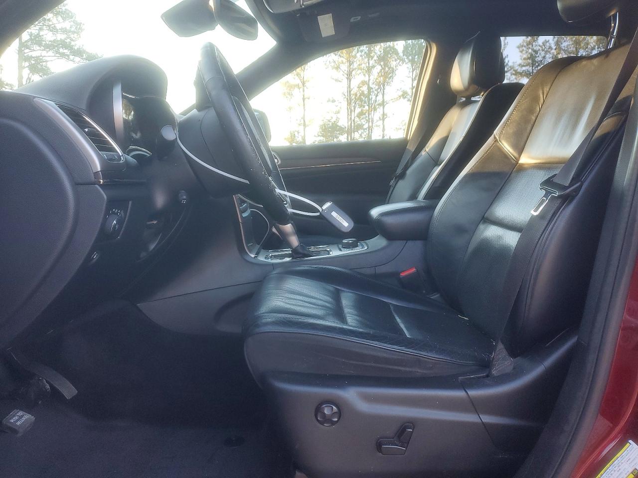 2018 JEEP GRAND CHEROKEE OVERLAND photo 7