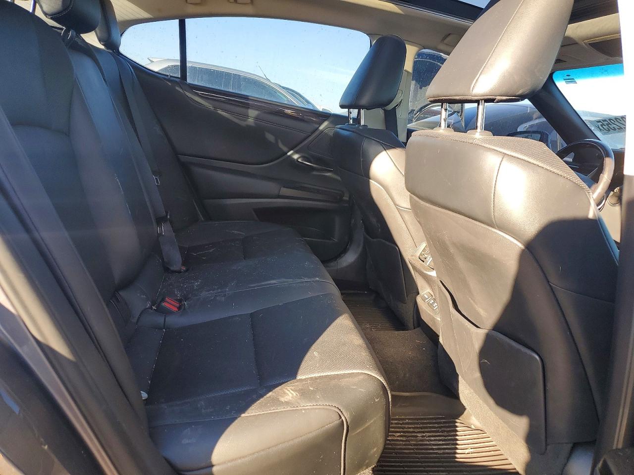 2021 LEXUS ES 350 BASE photo 19