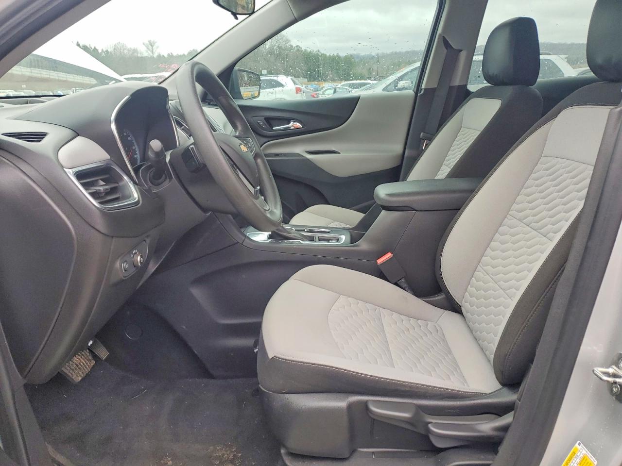 2020 CHEVROLET EQUINOX LS photo 19