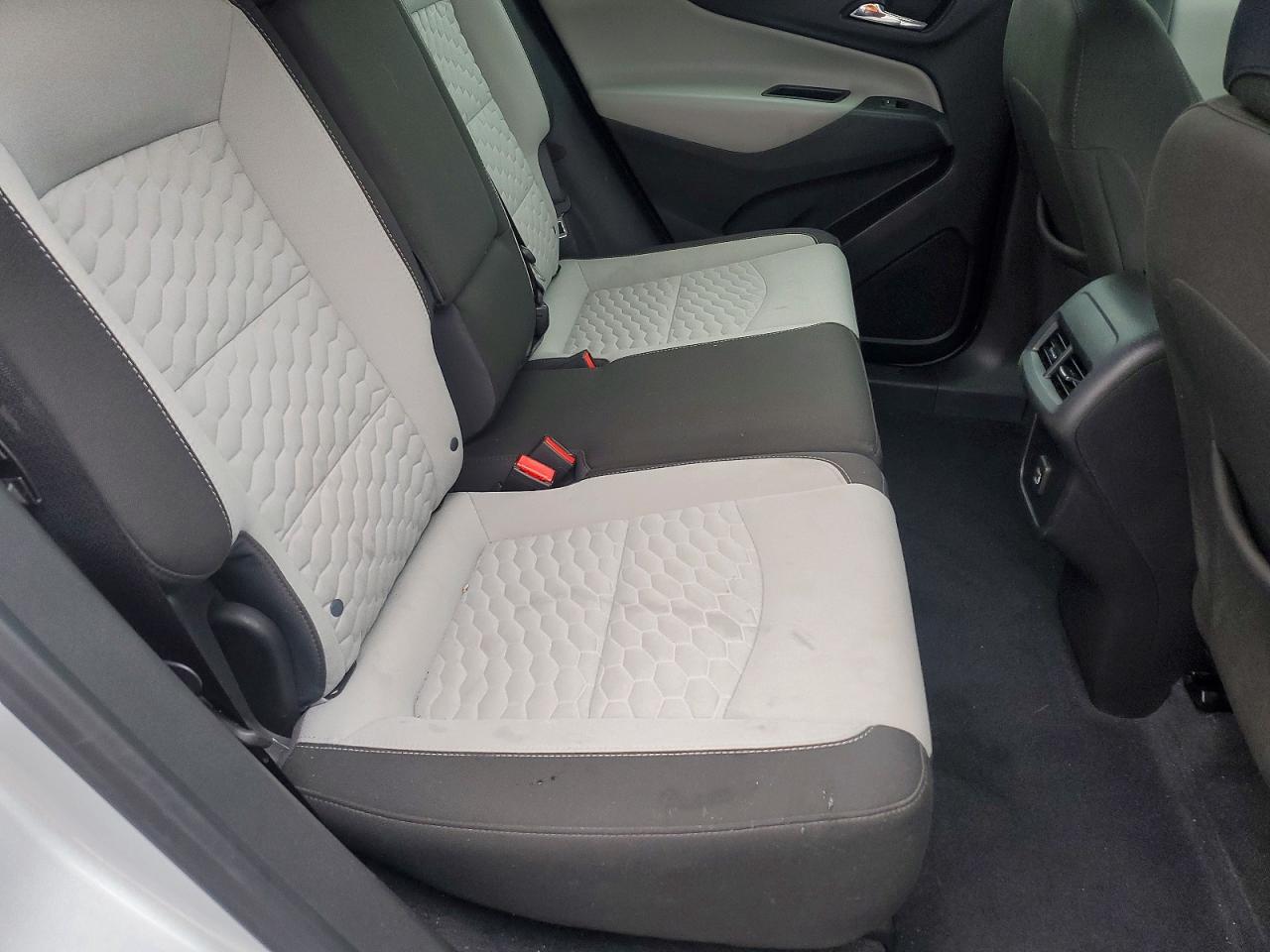2020 CHEVROLET EQUINOX LS photo 28