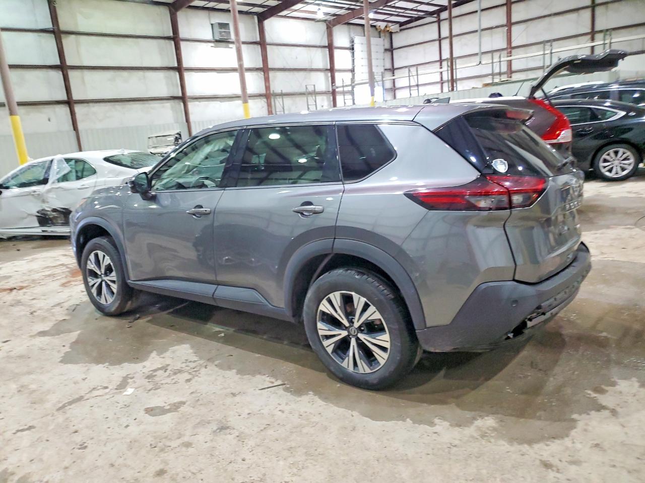 2021 NISSAN ROGUE SV photo 2