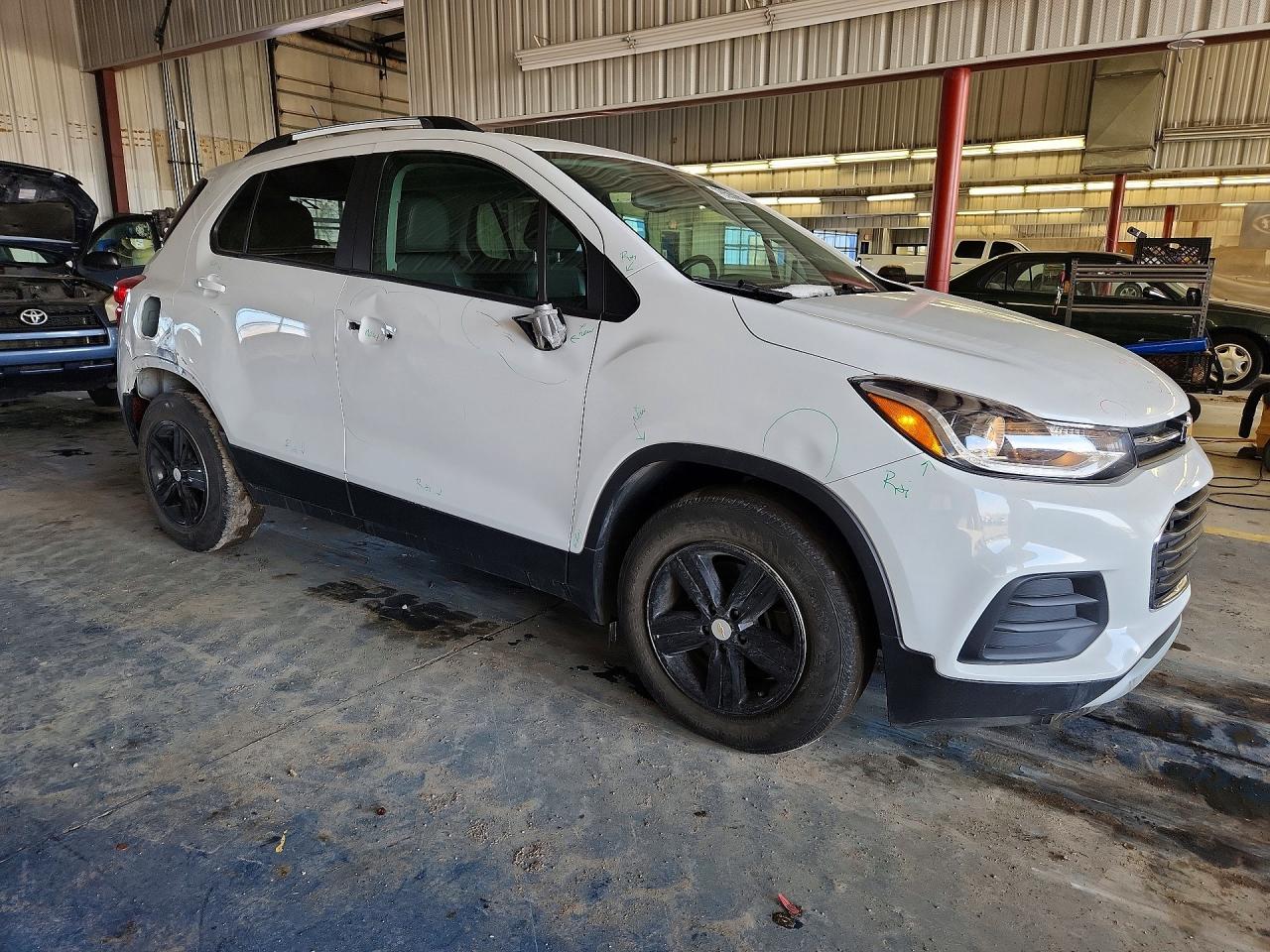 2022 CHEVROLET TRAX 1LT photo 7