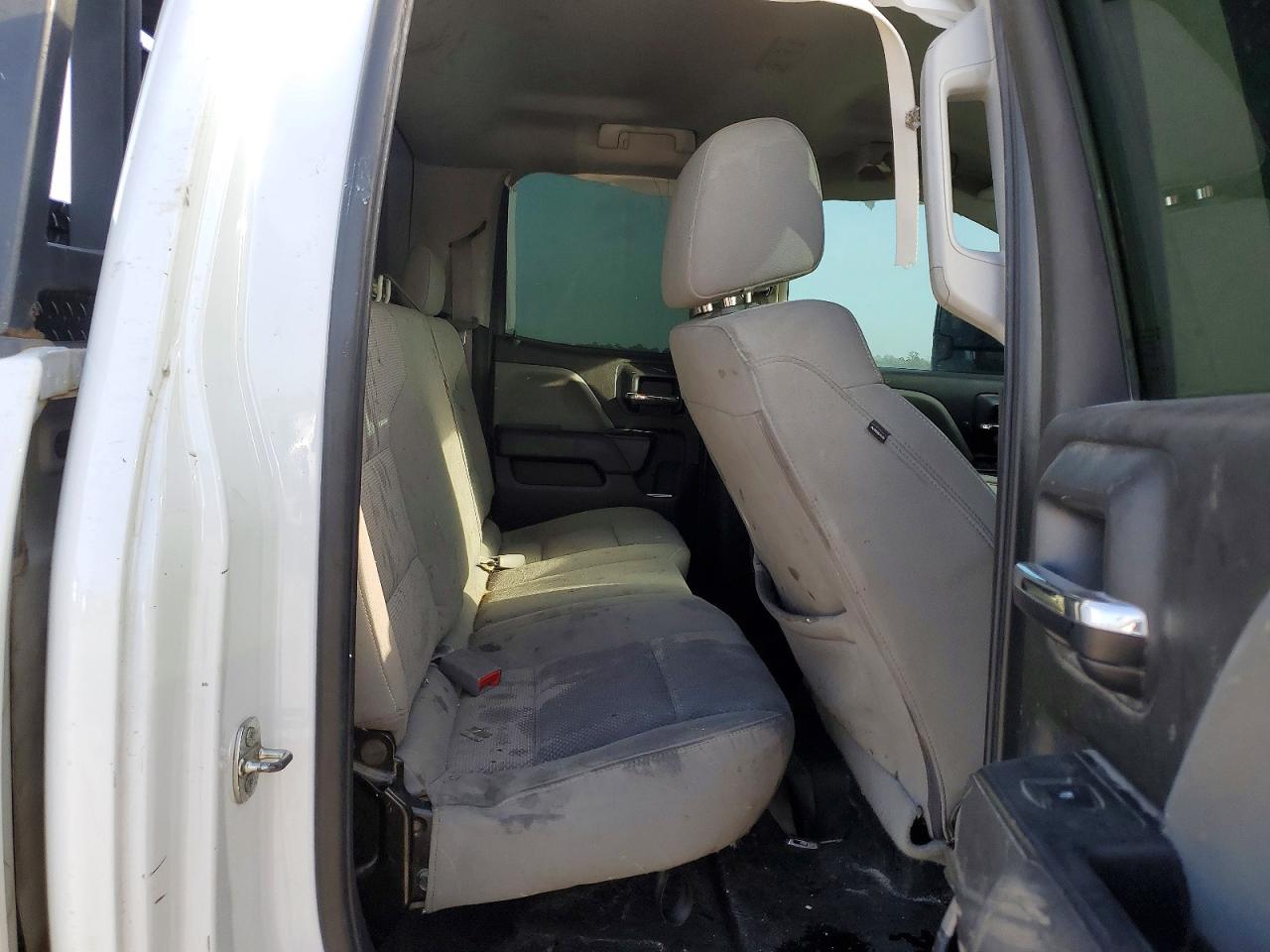 2016 CHEVROLET SILVERADO C2500 HEAVY DUTY photo 10
