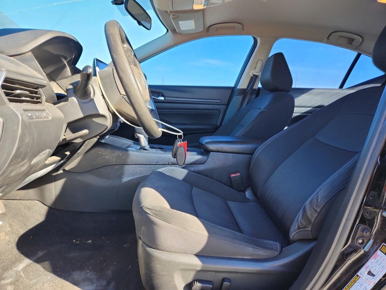 2019 NISSAN ALTIMA S photo 7