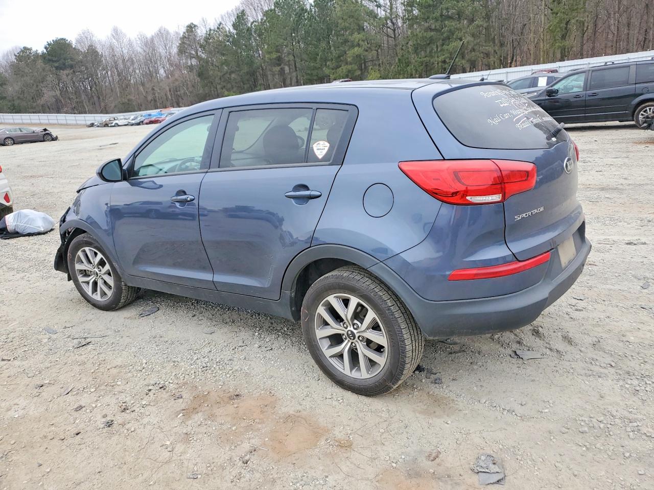 2016 KIA SPORTAGE LX photo 2