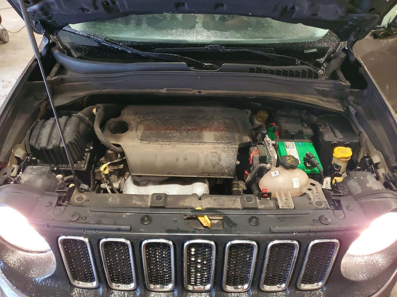 2017 JEEP RENEGADE LATITUDE photo 12