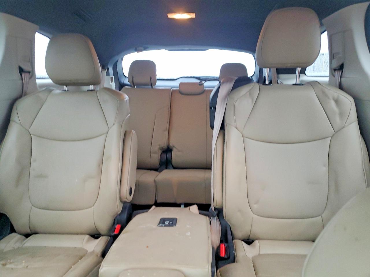2022 TOYOTA SIENNA XLE 8-PASSENGER photo 10