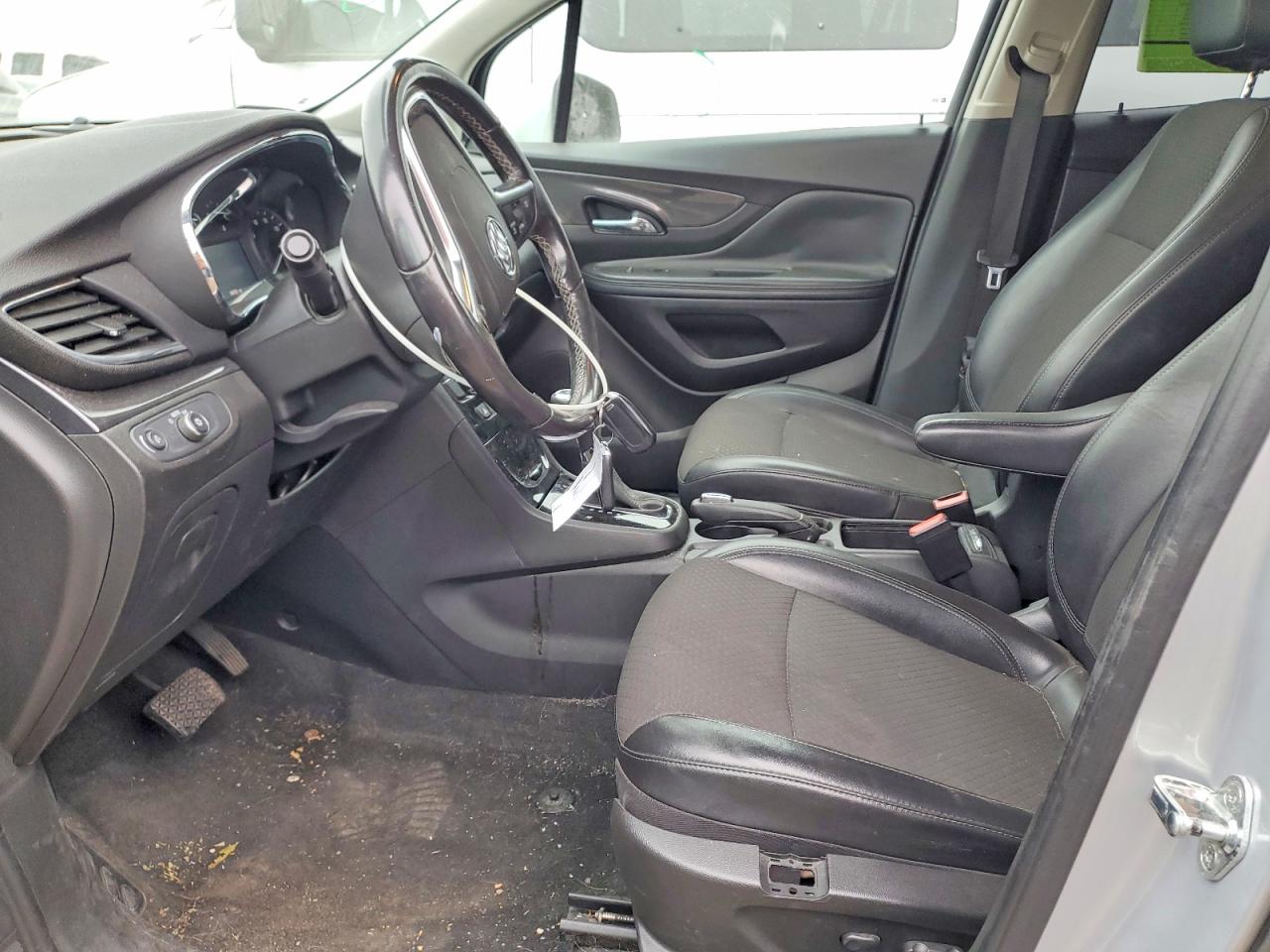 2019 BUICK ENCORE PREFERRED photo 7