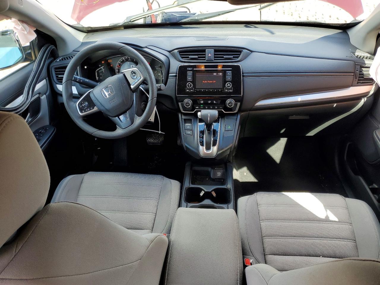 2017 HONDA CR-V LX photo 8
