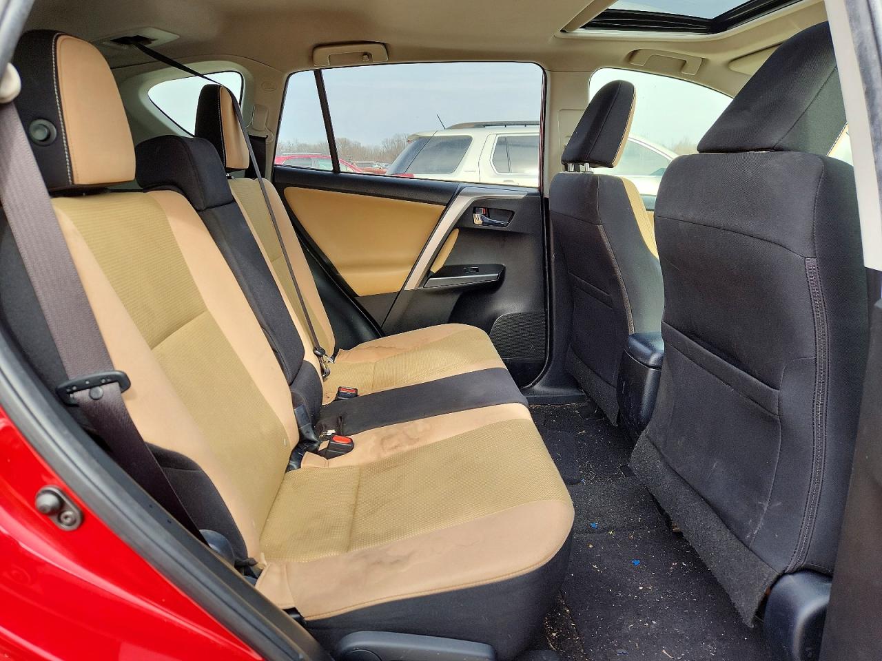 2017 TOYOTA RAV4 XLE photo 11
