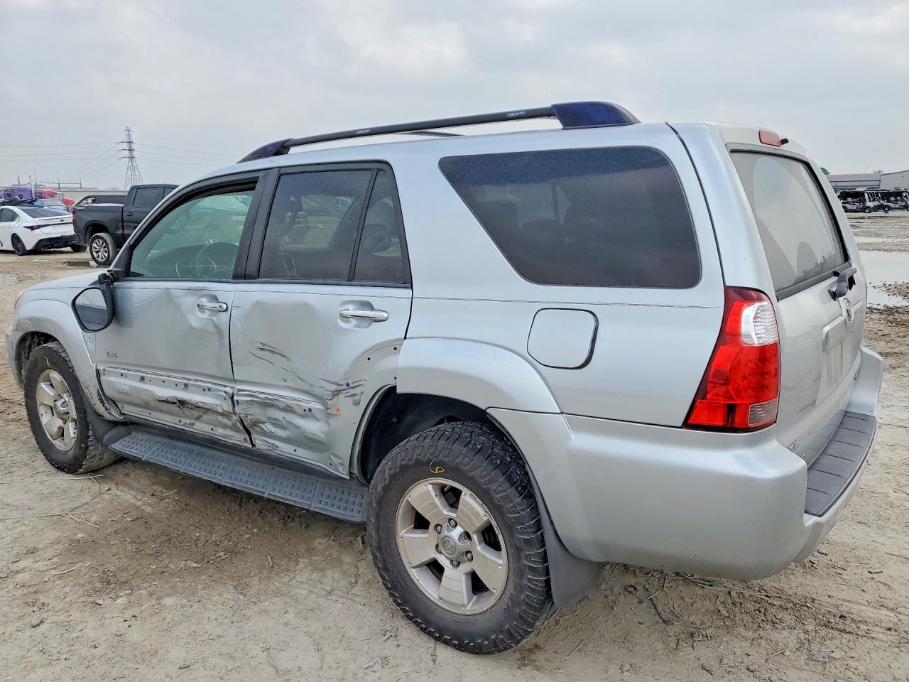 2007 TOYOTA 4RUNNER SR5 photo 2