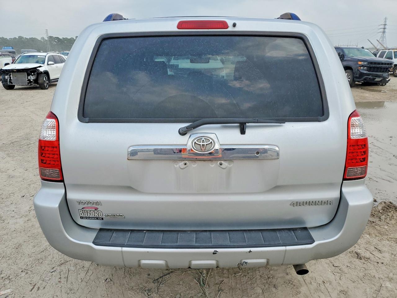 2007 TOYOTA 4RUNNER SR5 photo 6