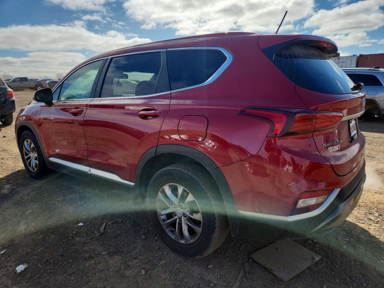 2019 HYUNDAI SANTA FE SE photo 3