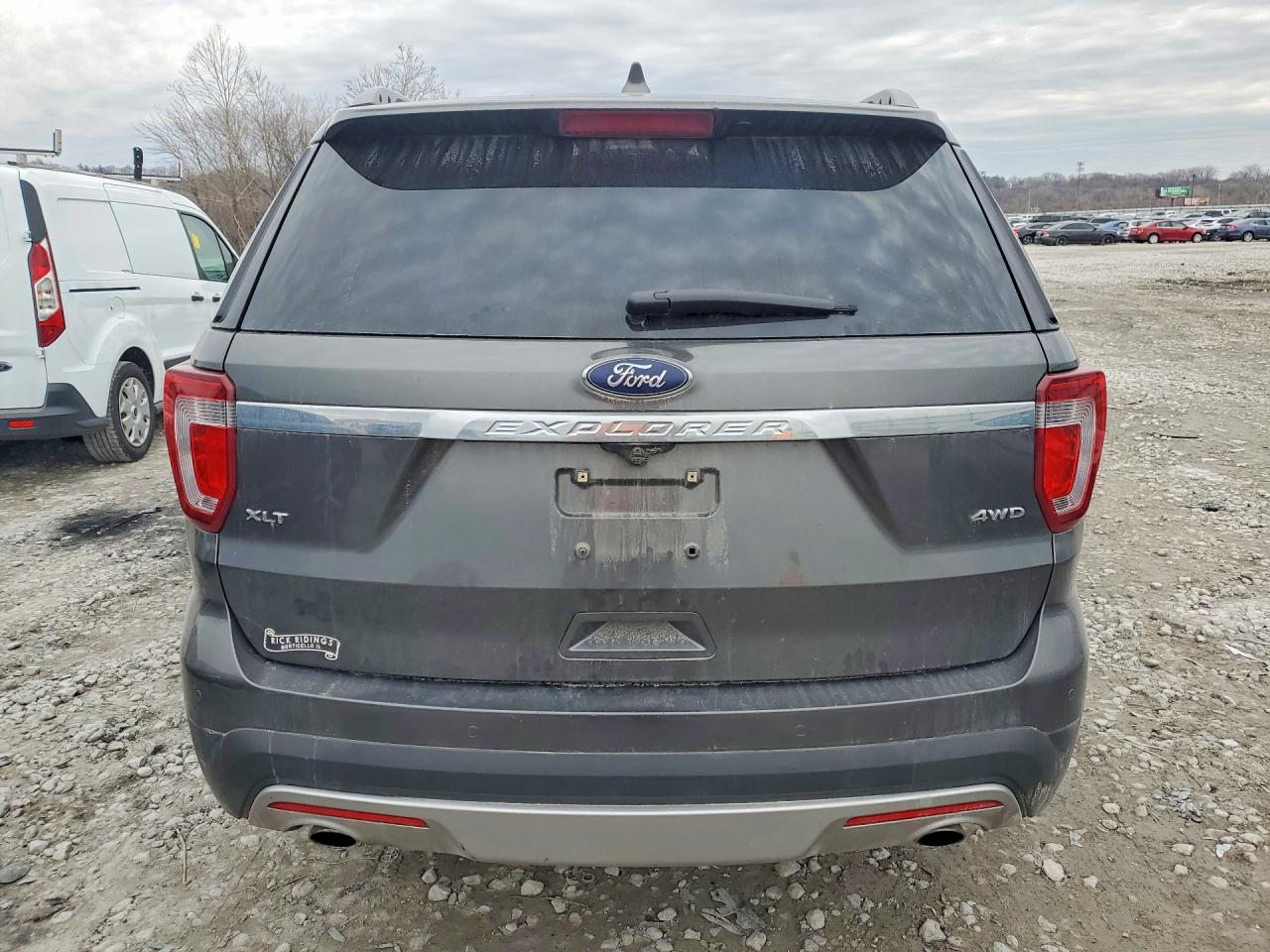 2016 FORD EXPLORER XLT photo 16
