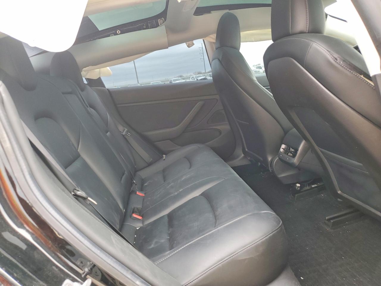 2019 TESLA MODEL 3 photo 19