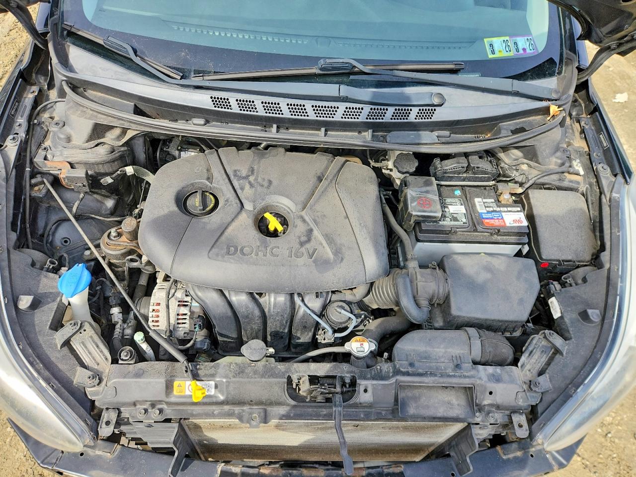 2015 HYUNDAI ELANTRA SE photo 31