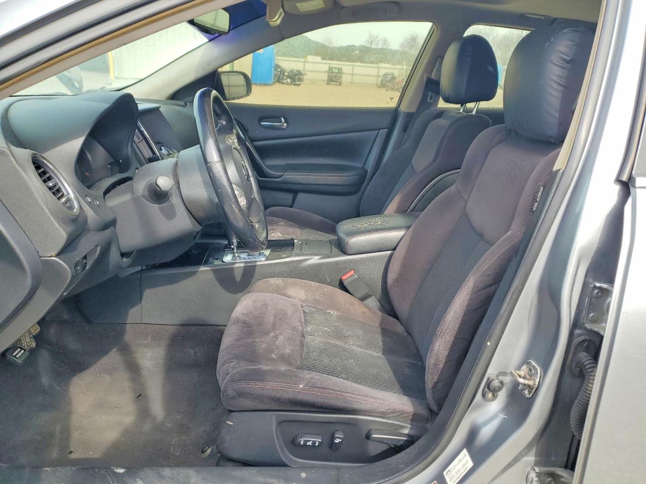 2009 NISSAN MAXIMA S photo 13