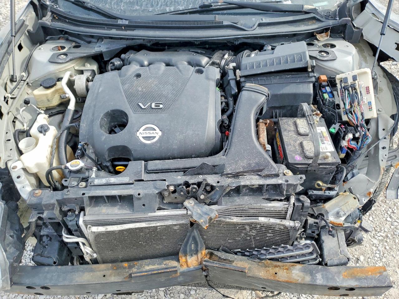 2009 NISSAN MAXIMA S photo 21