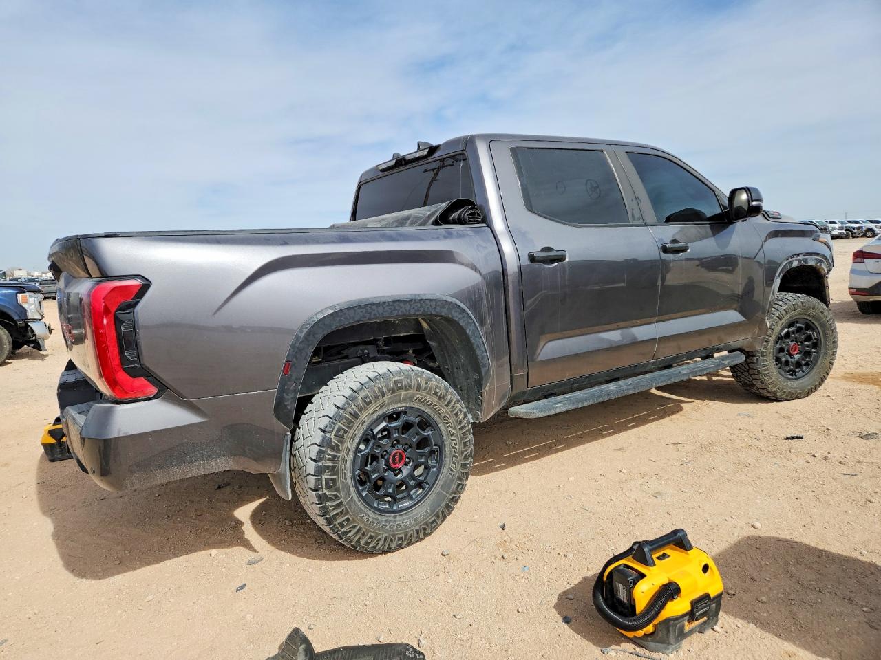2024 TOYOTA TUNDRA TRD PRO HV photo 5