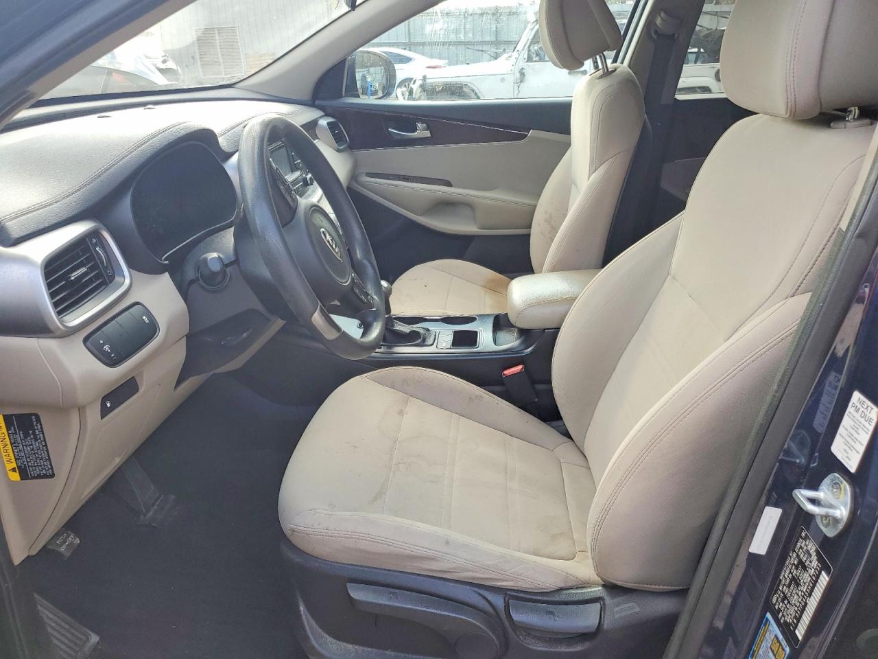 2017 KIA SORENTO LX V6 photo 7