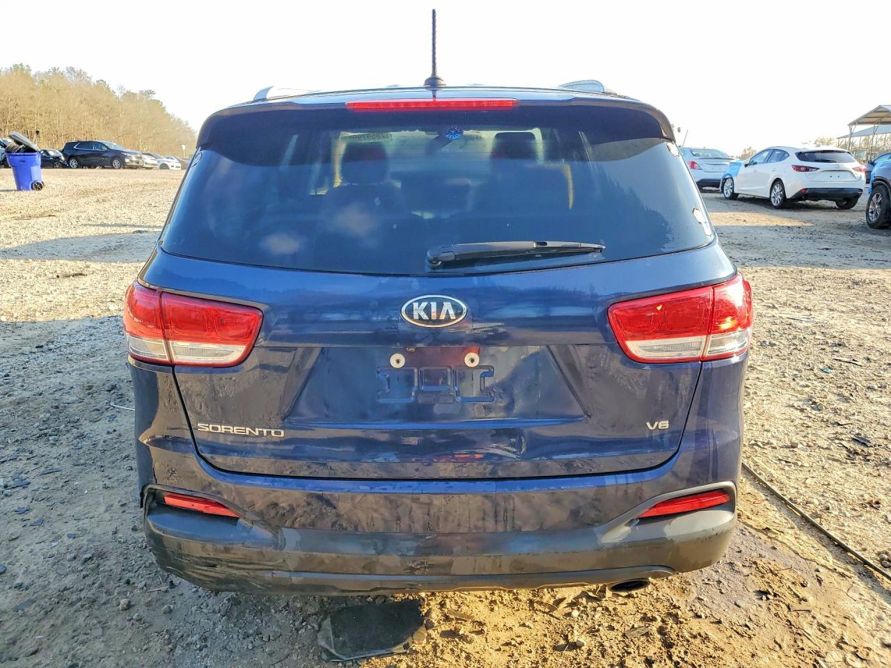 2017 KIA SORENTO LX V6 photo 6