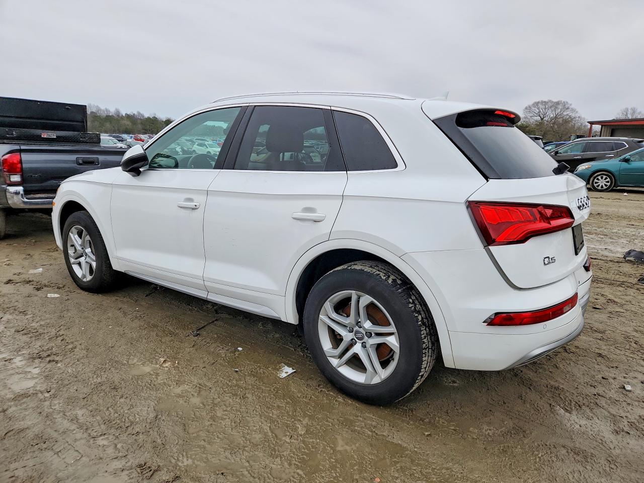 2018 AUDI Q5 PREMIUM PLUS photo 2