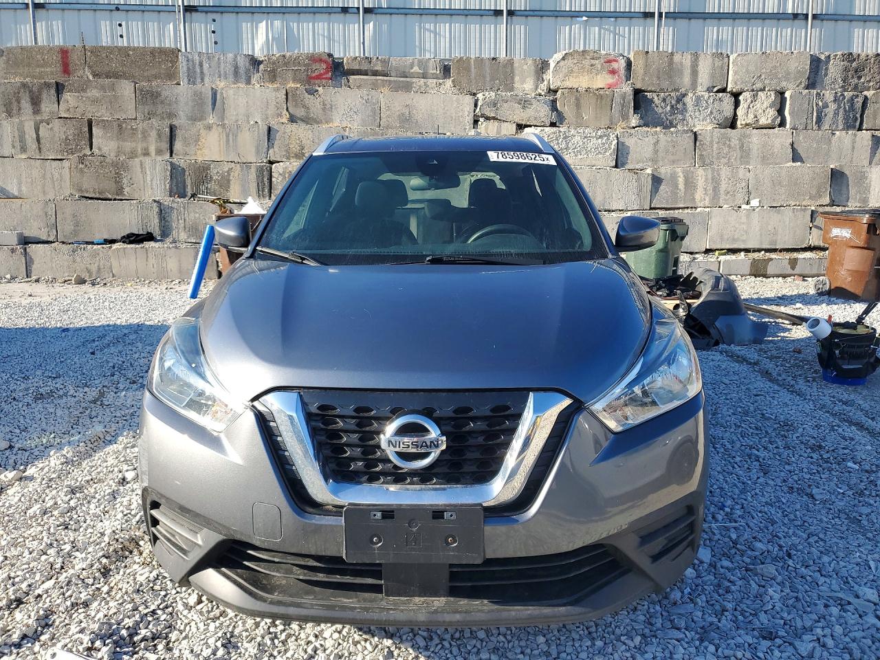 2020 NISSAN KICKS SV photo 13