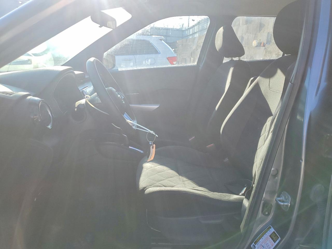 2020 NISSAN KICKS SV photo 19