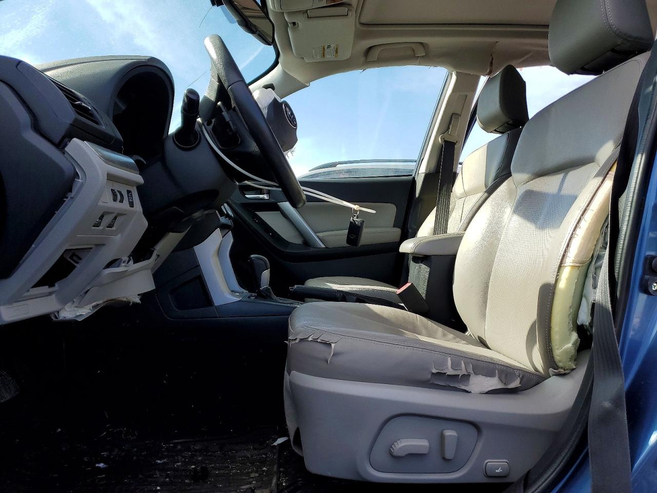 2015 SUBARU FORESTER 2.5I TOURING photo 19