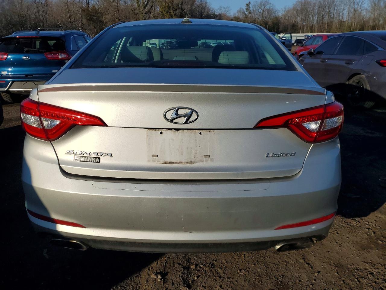 2015 HYUNDAI SONATA SPORT photo 11