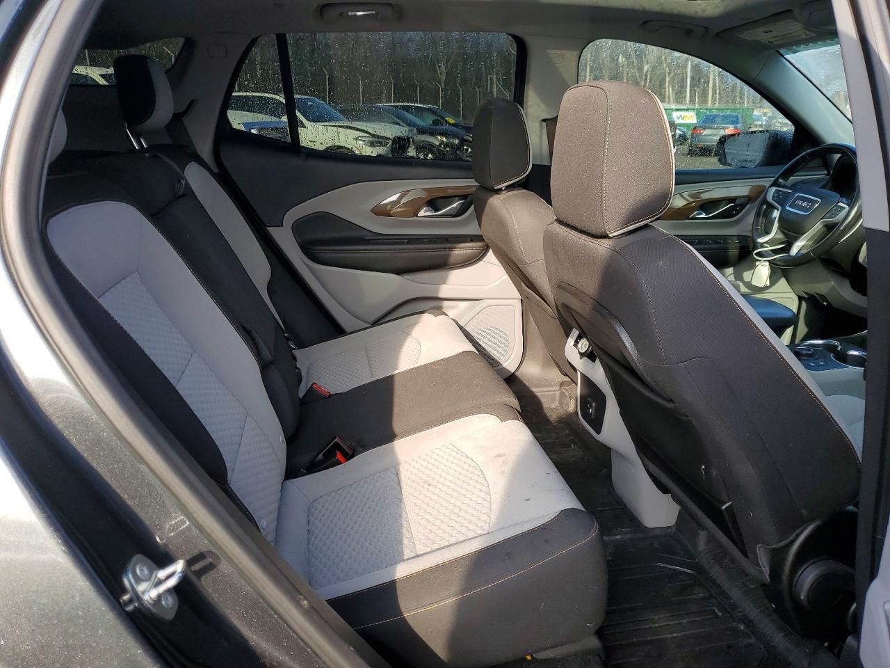 2019 GMC TERRAIN SLE photo 31