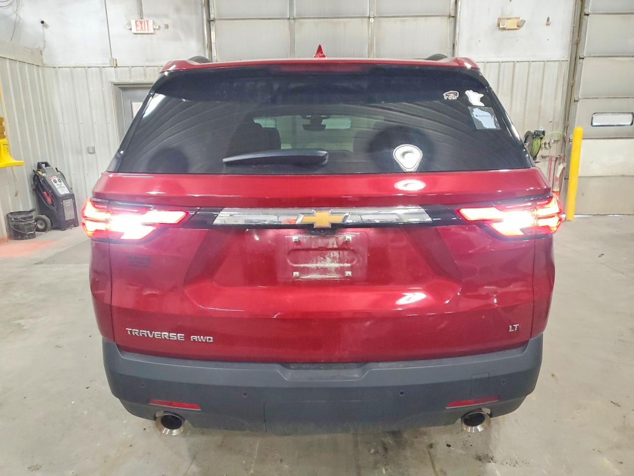 2023 CHEVROLET TRAVERSE LT photo 6