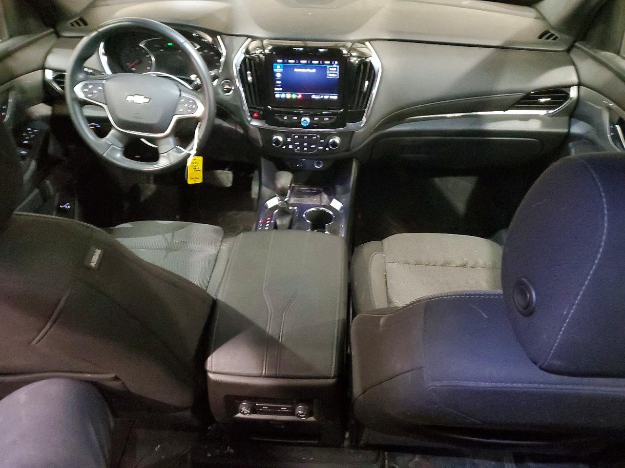 2023 CHEVROLET TRAVERSE LT photo 8